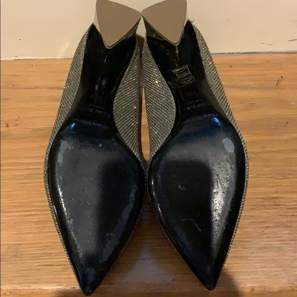 Shoes - Picture 4 of 4